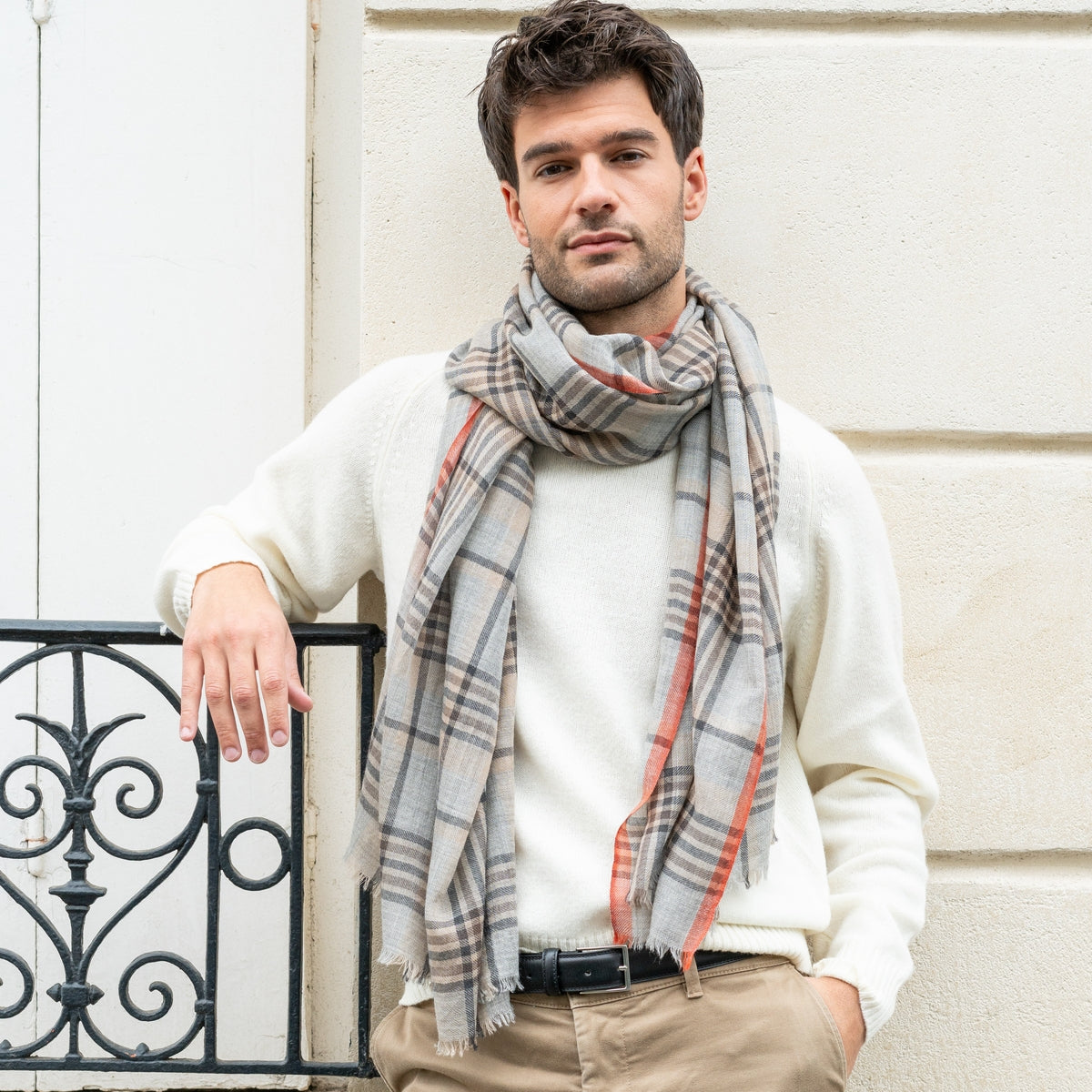 Seljavallalaug Checkered Men's Scarf