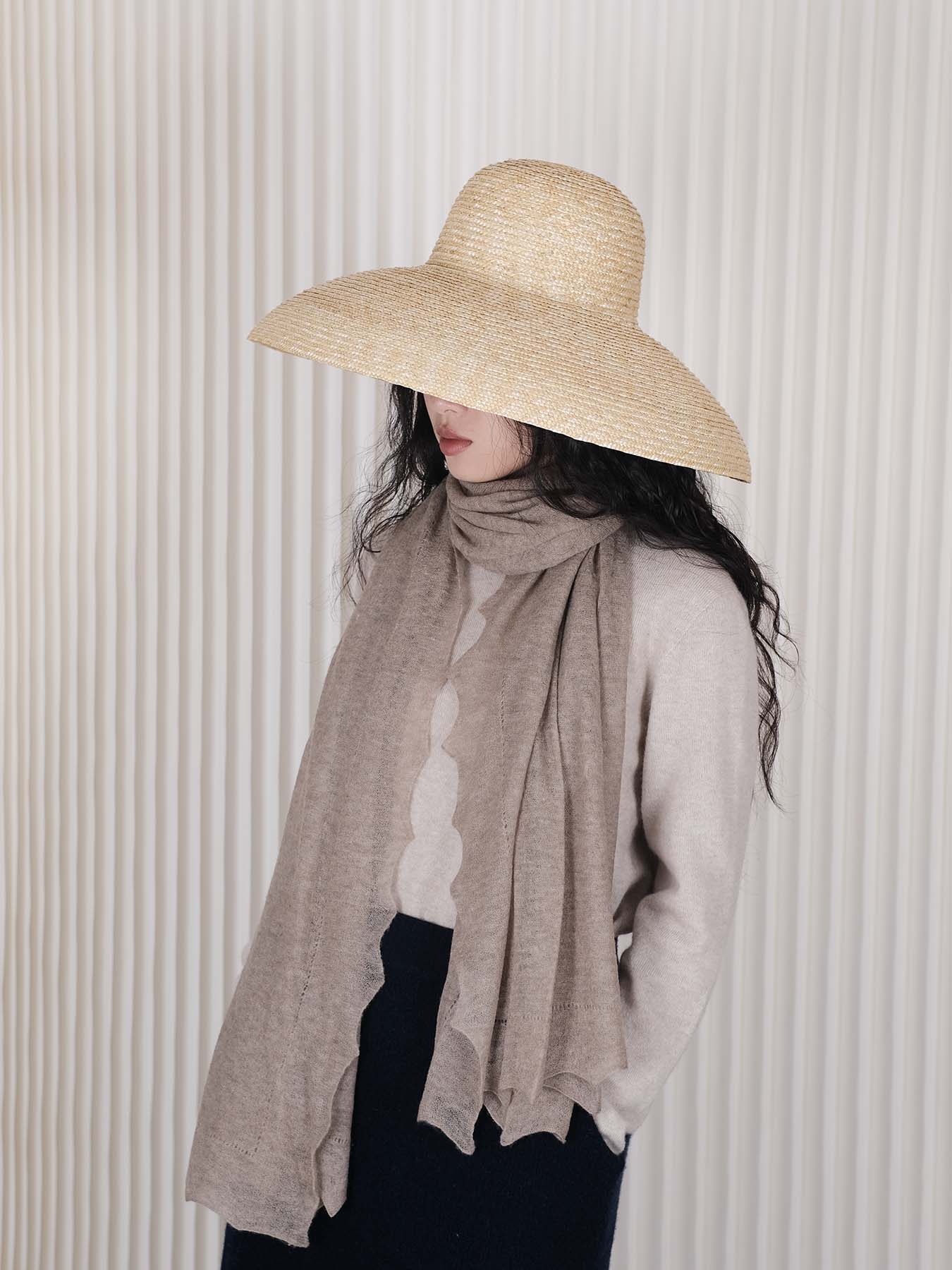 Luna Scallop Edge Cashmere Shawl