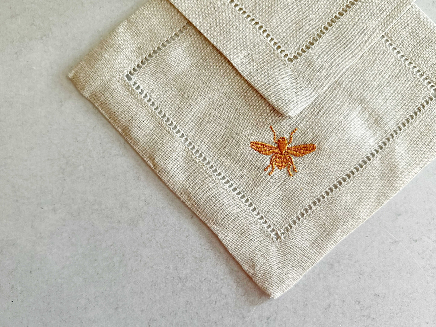 Bee Linen Coaster Set