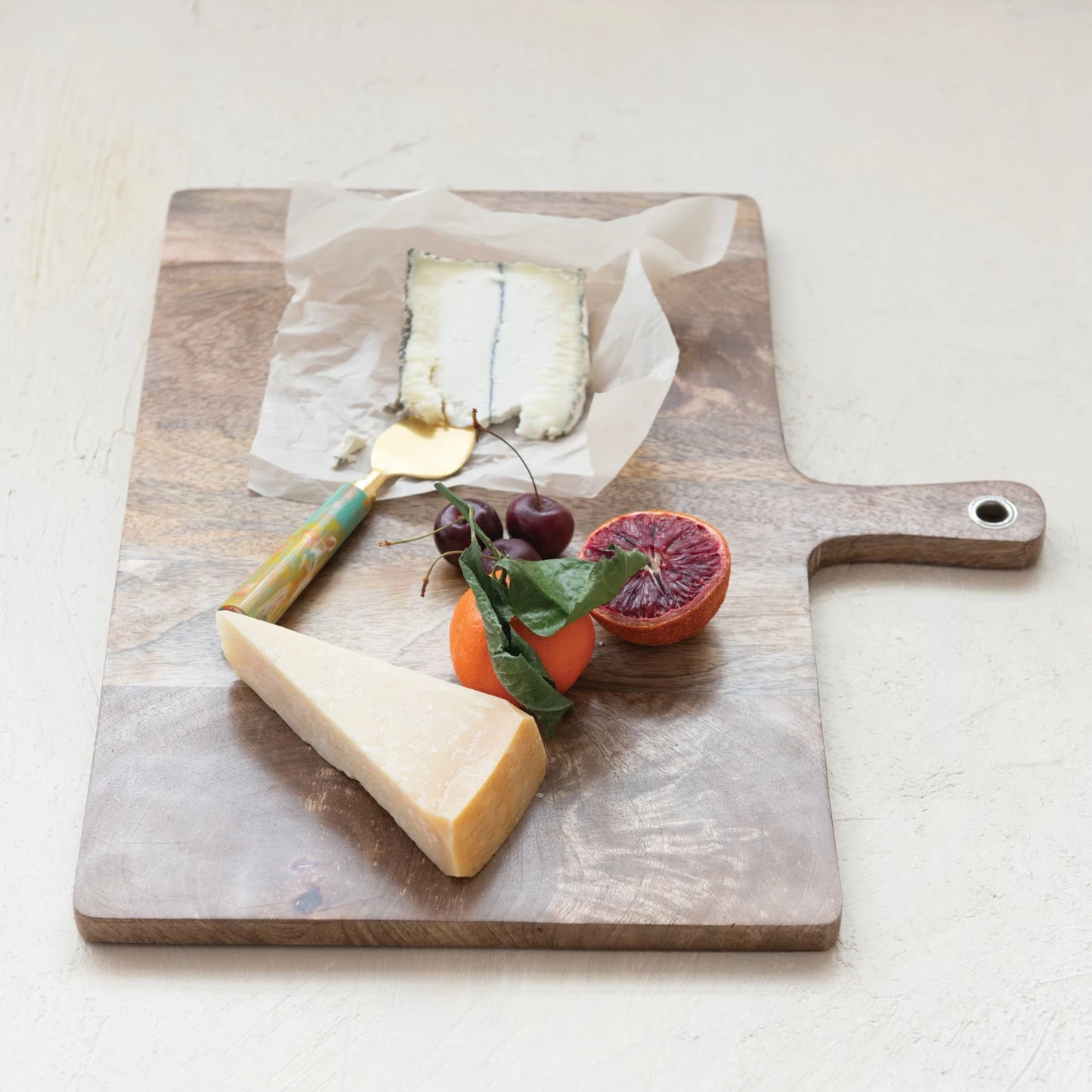 Mango Wood Cheese and Cutting Board