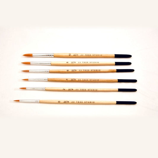 Studio Essential Watercolor Brush Set