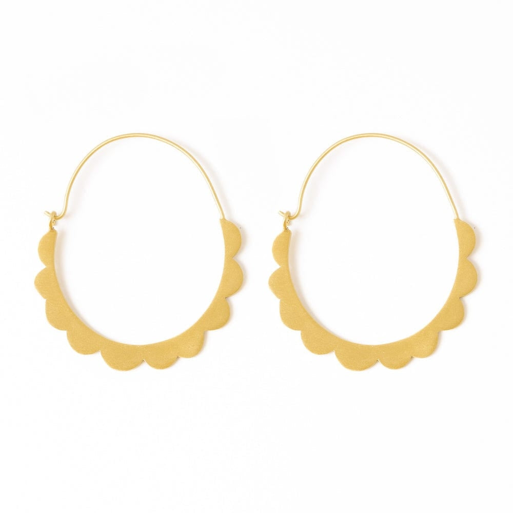 Stephanie Scallop Hoop Earrings