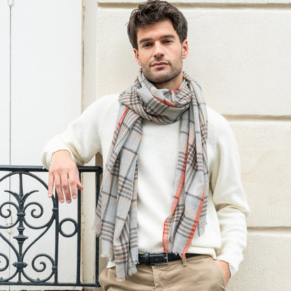 Seljavallalaug Checkered Men's Scarf