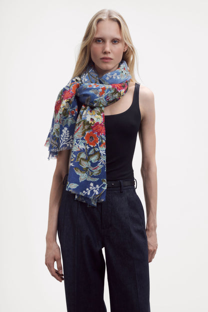 Classic Flowers Shawl