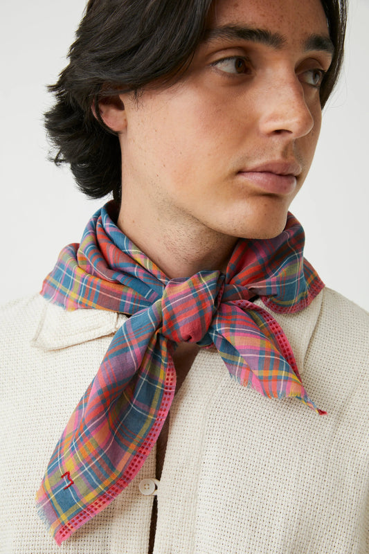 No. 817 Secret Scarf