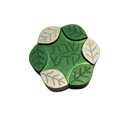 Leaves Travel Candlesticks