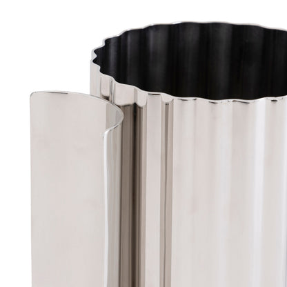 Guilded Fluted Wash Cup