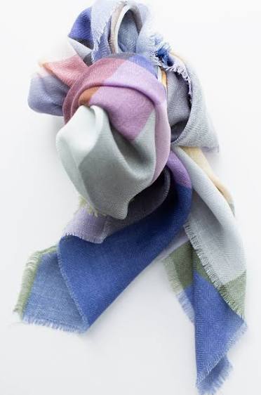 Iconic Check Scarf